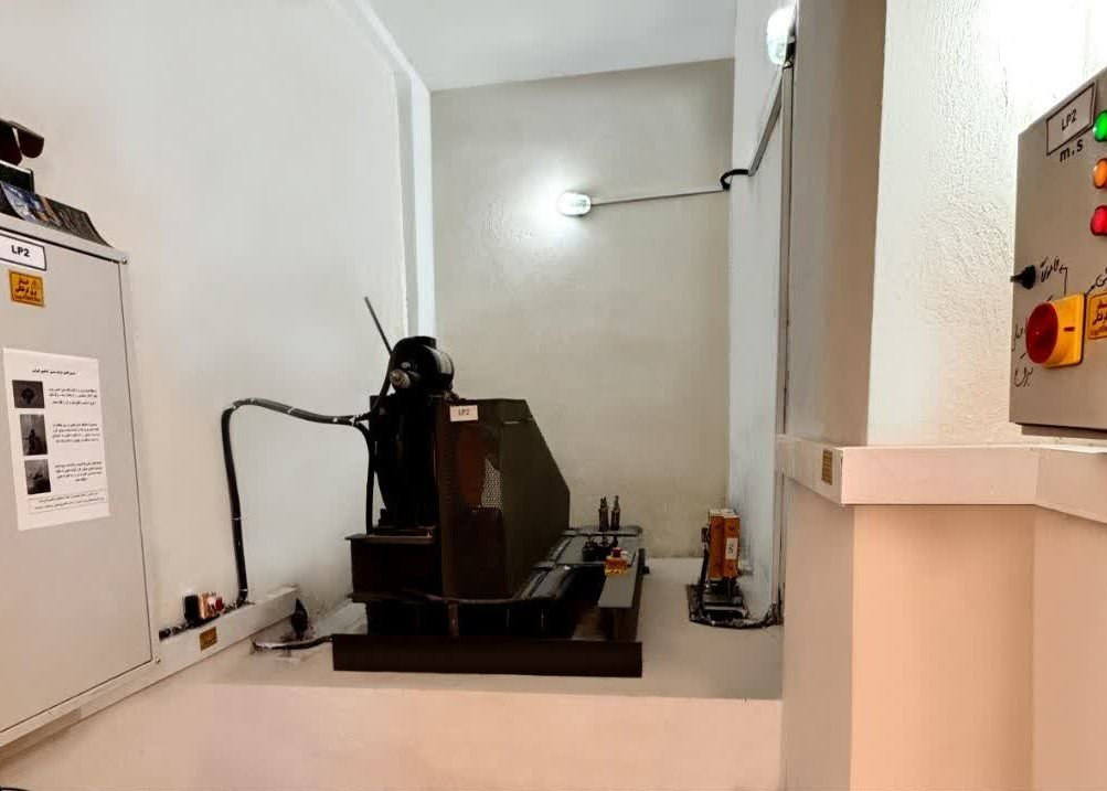photo28194421667